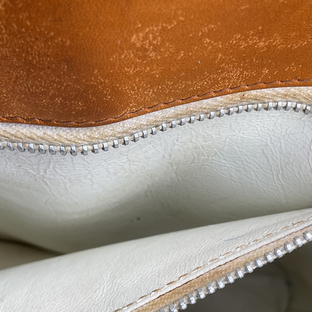 Gucci Elegant Tan and Cream shoulder Bag - Picture 11 of 12